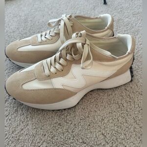 Stylish Beige and White Steve Madden Sneakers